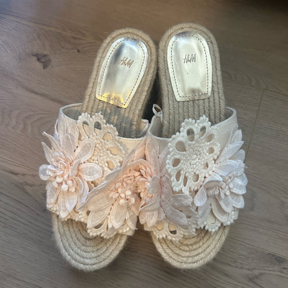 H&M Cream Espadrille Slip-On Shoes with Floral Details